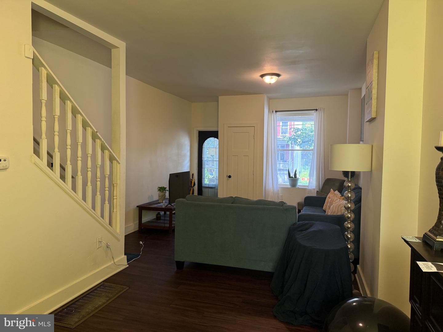 1443 Berryhill Street photo 3