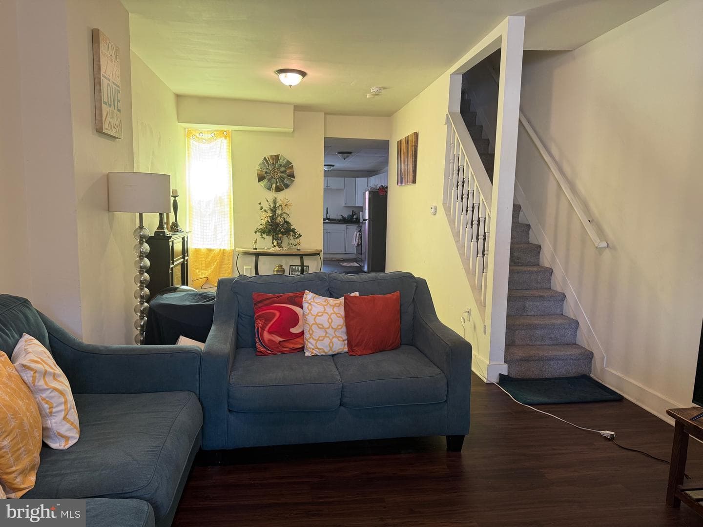 1443 Berryhill Street photo 4