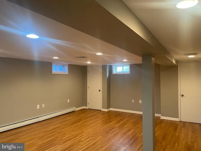 419 W Areba Avenue photo 17