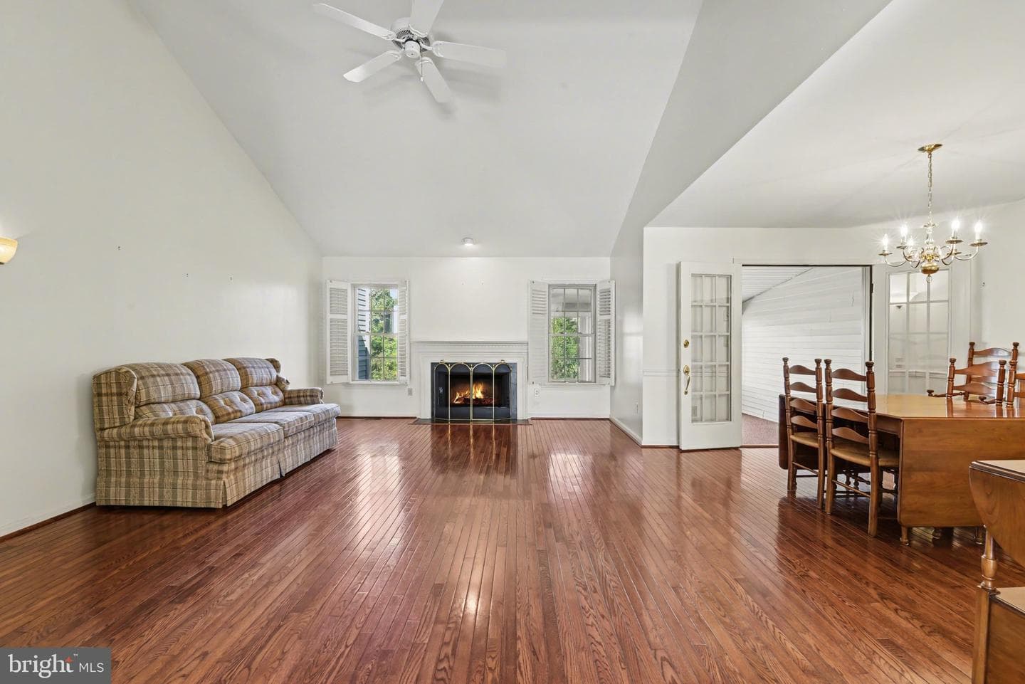 81 Cambridge Drive photo 10