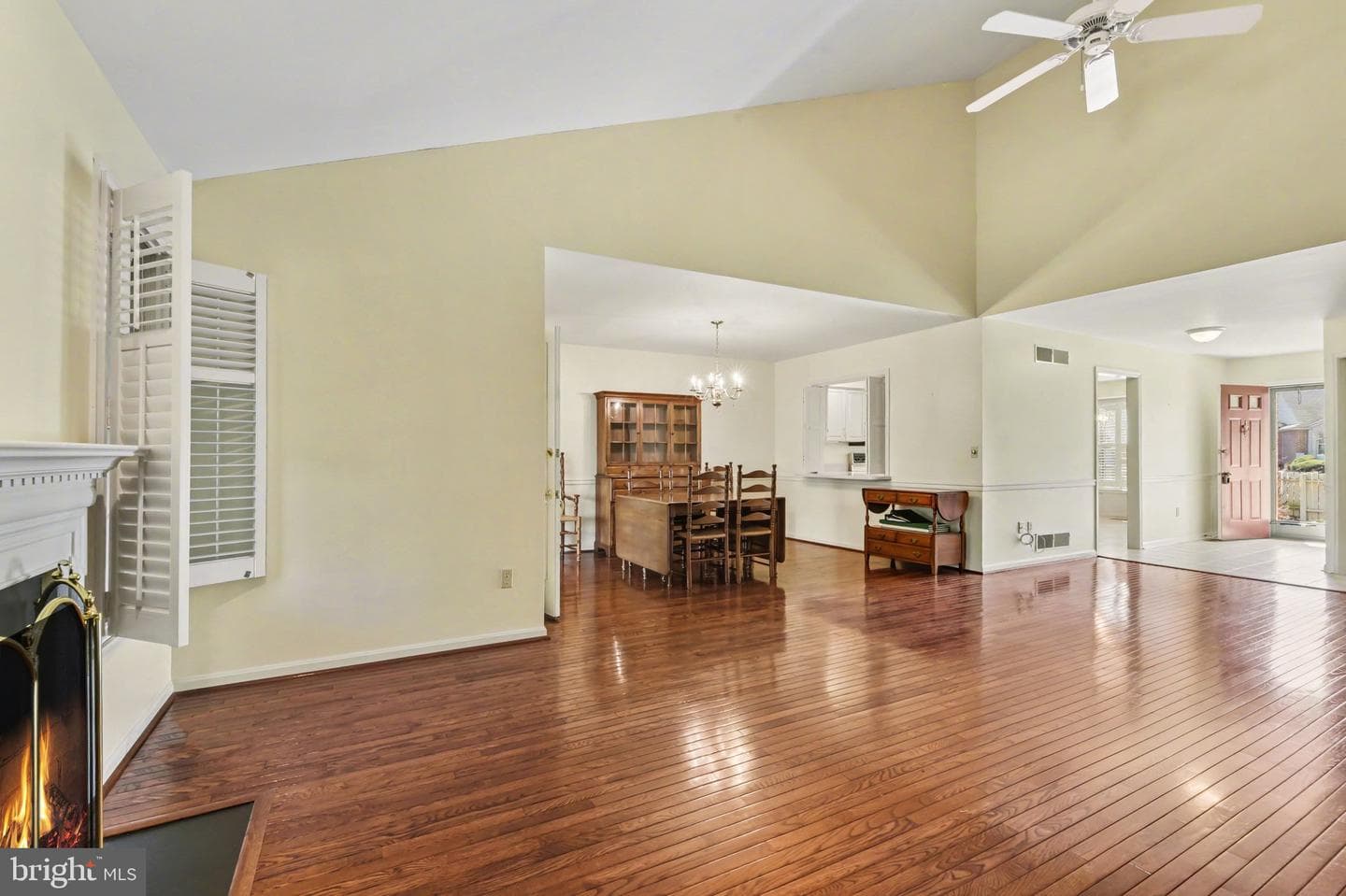 81 Cambridge Drive photo 11