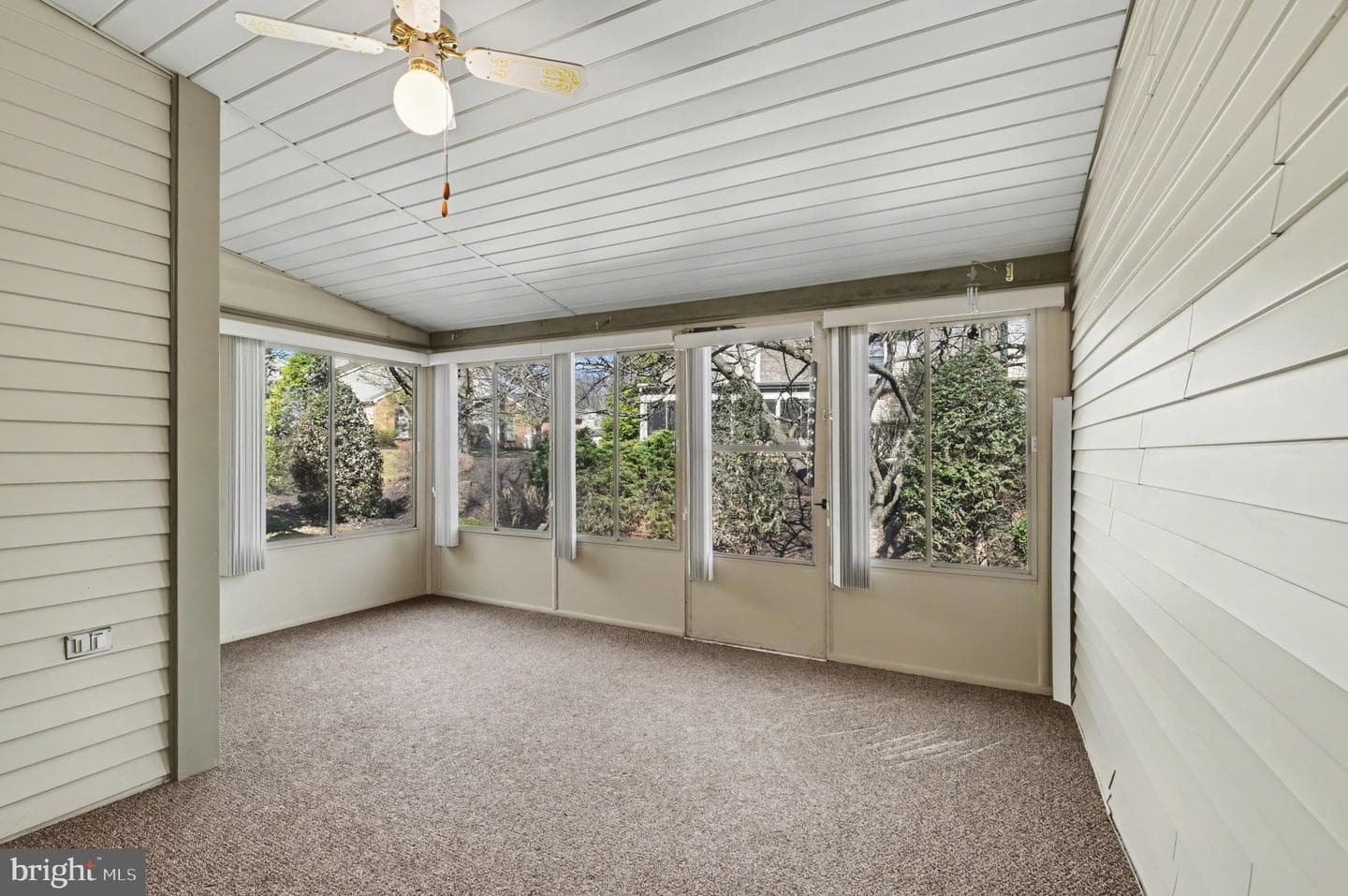 81 Cambridge Drive photo 16