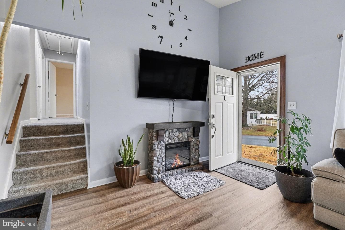 2184 Paxton Drive photo 6