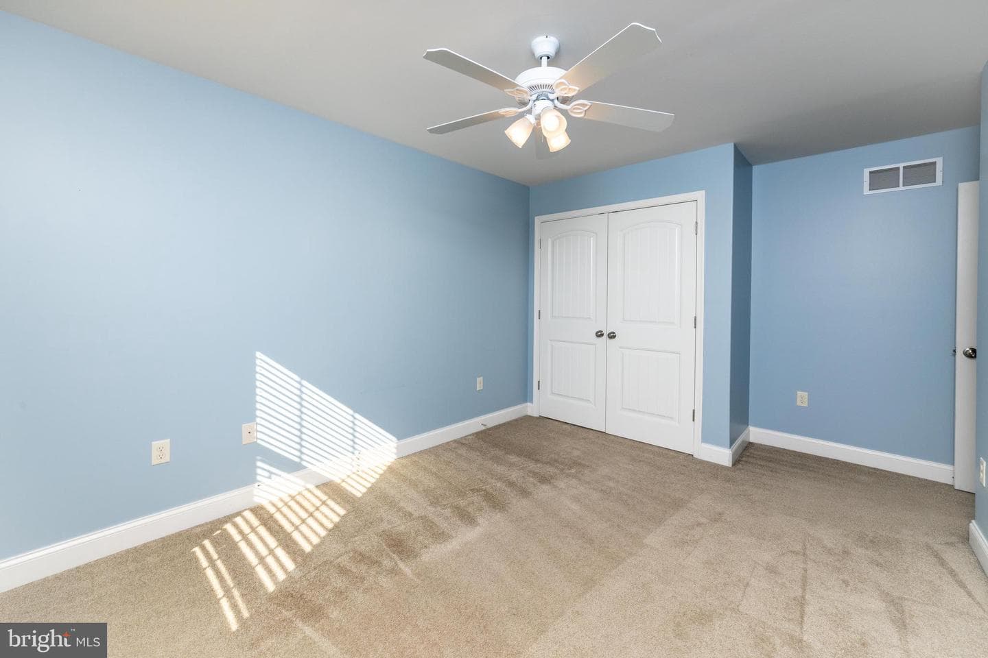 5988 Camden Drive photo 31