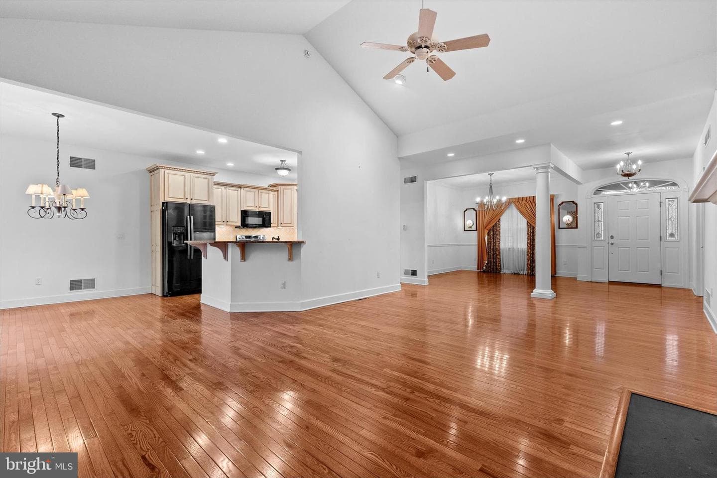 2111 Carey Way photo 15