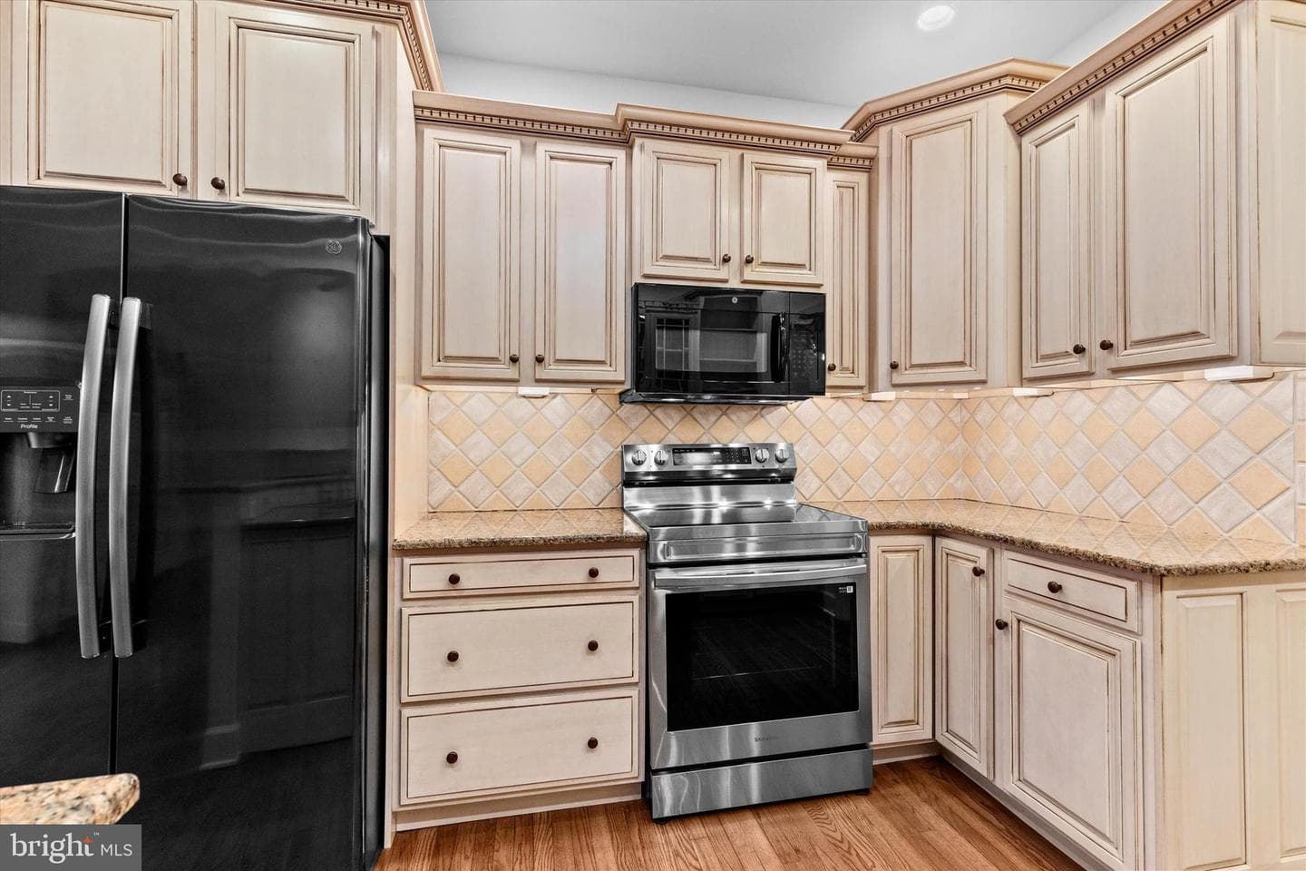 2111 Carey Way photo 21