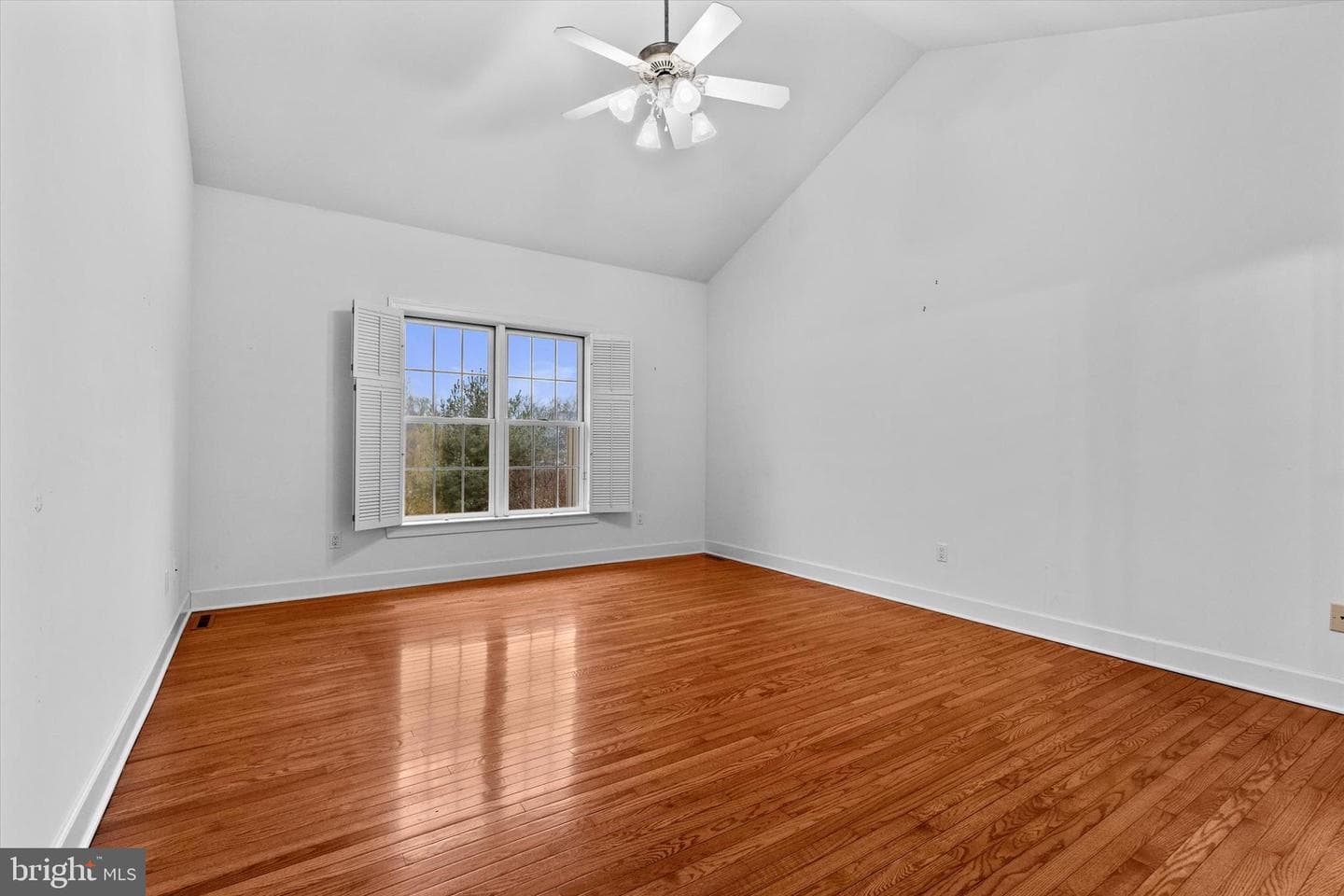 2111 Carey Way photo 27