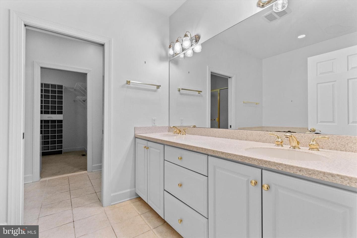 2111 Carey Way photo 30