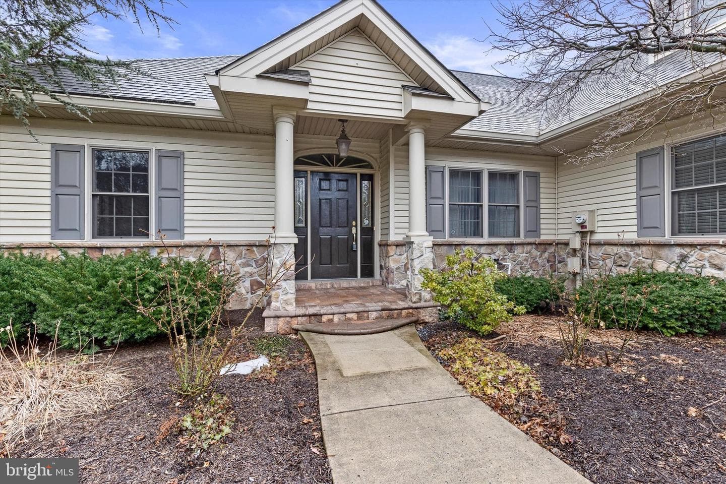 2111 Carey Way photo 4