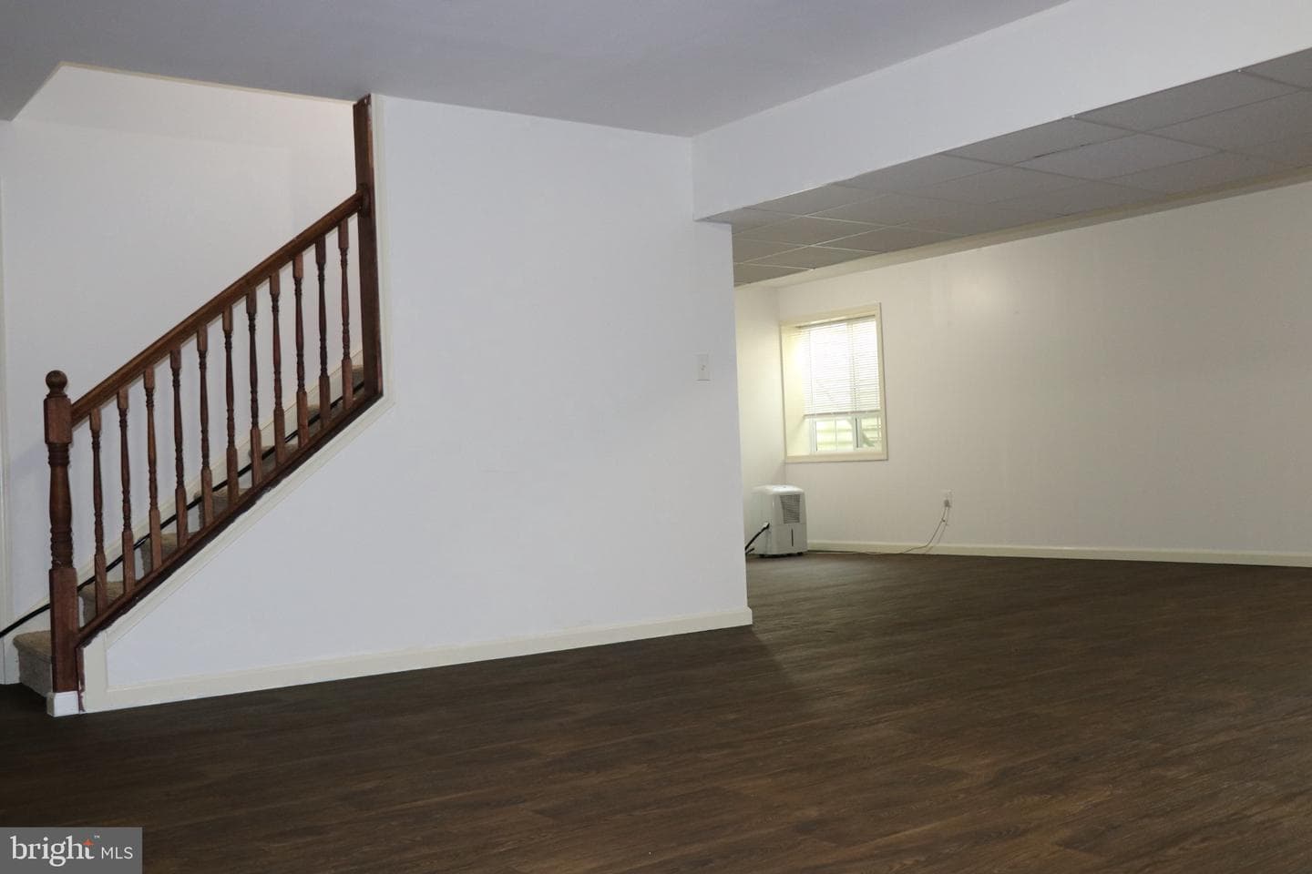 554 Yale Street photo 52