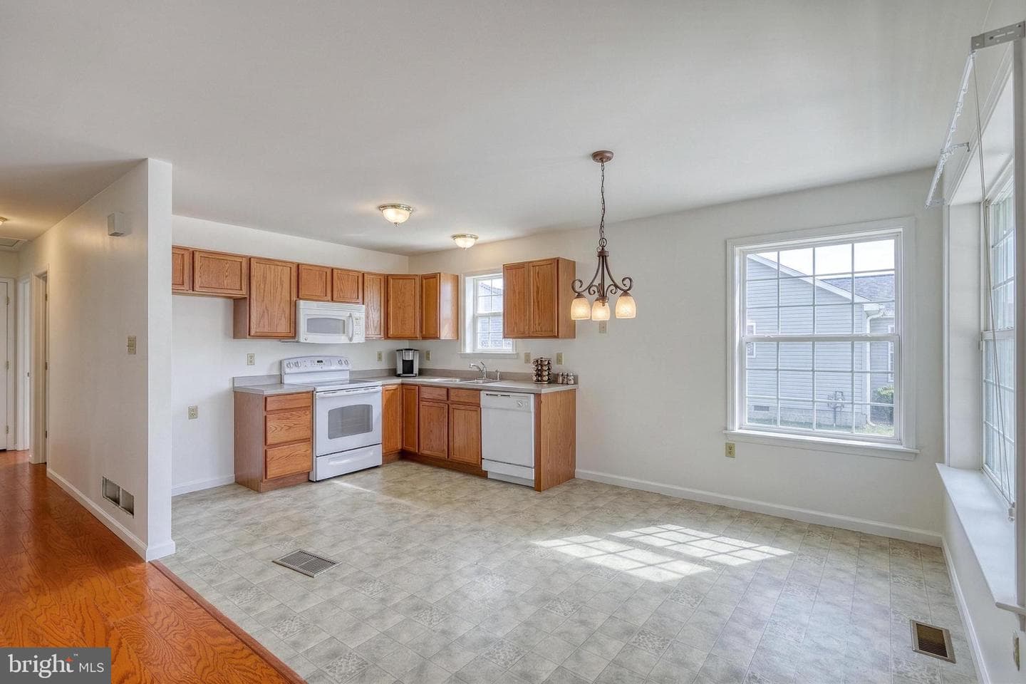 213 Market Street photo 10
