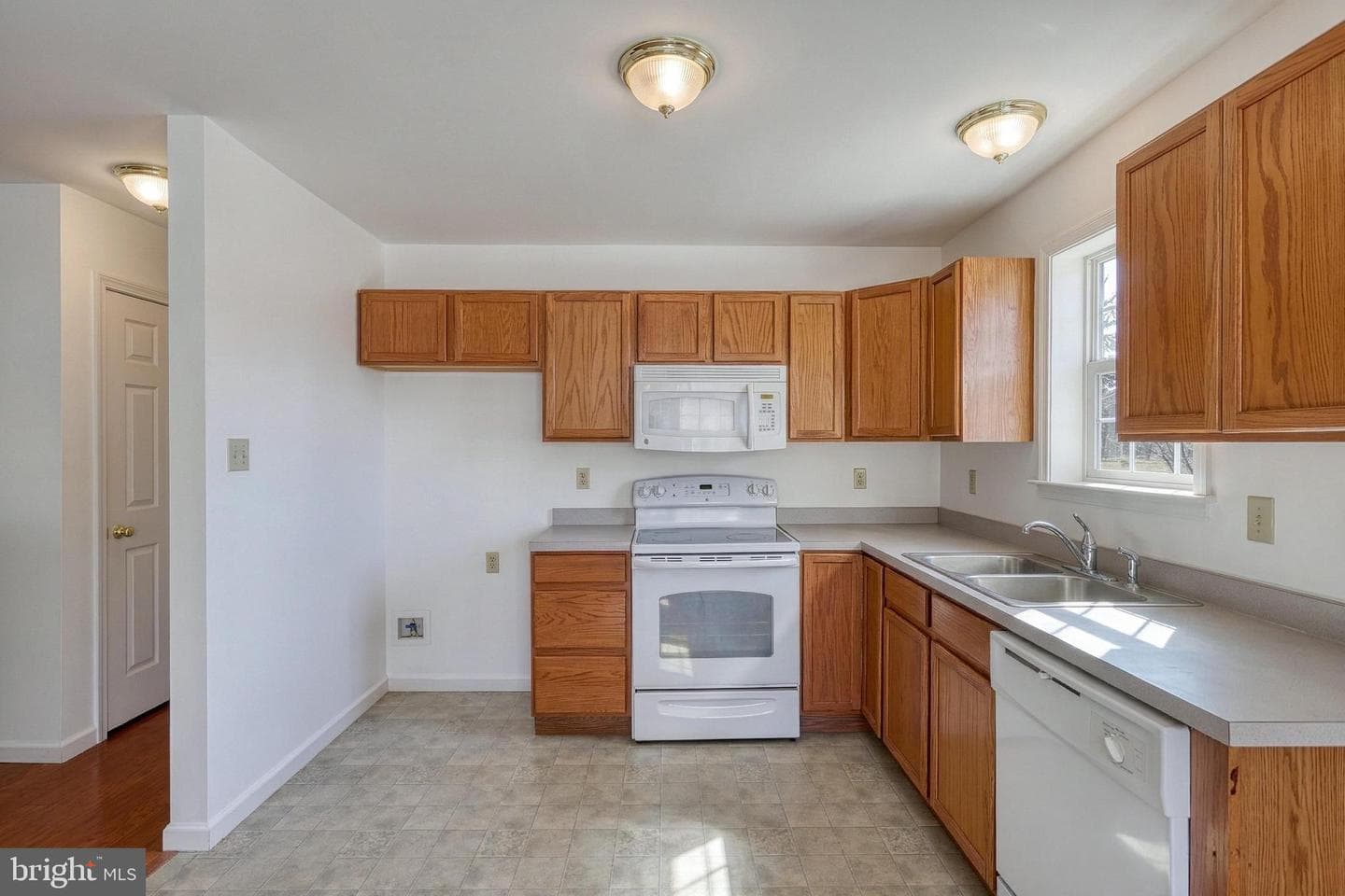 213 Market Street photo 14
