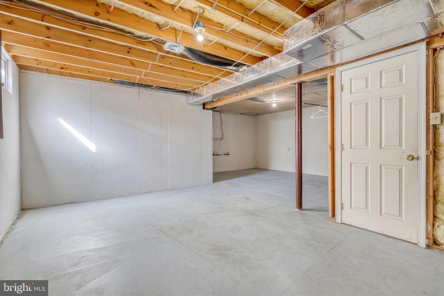 213 Market Street photo 29