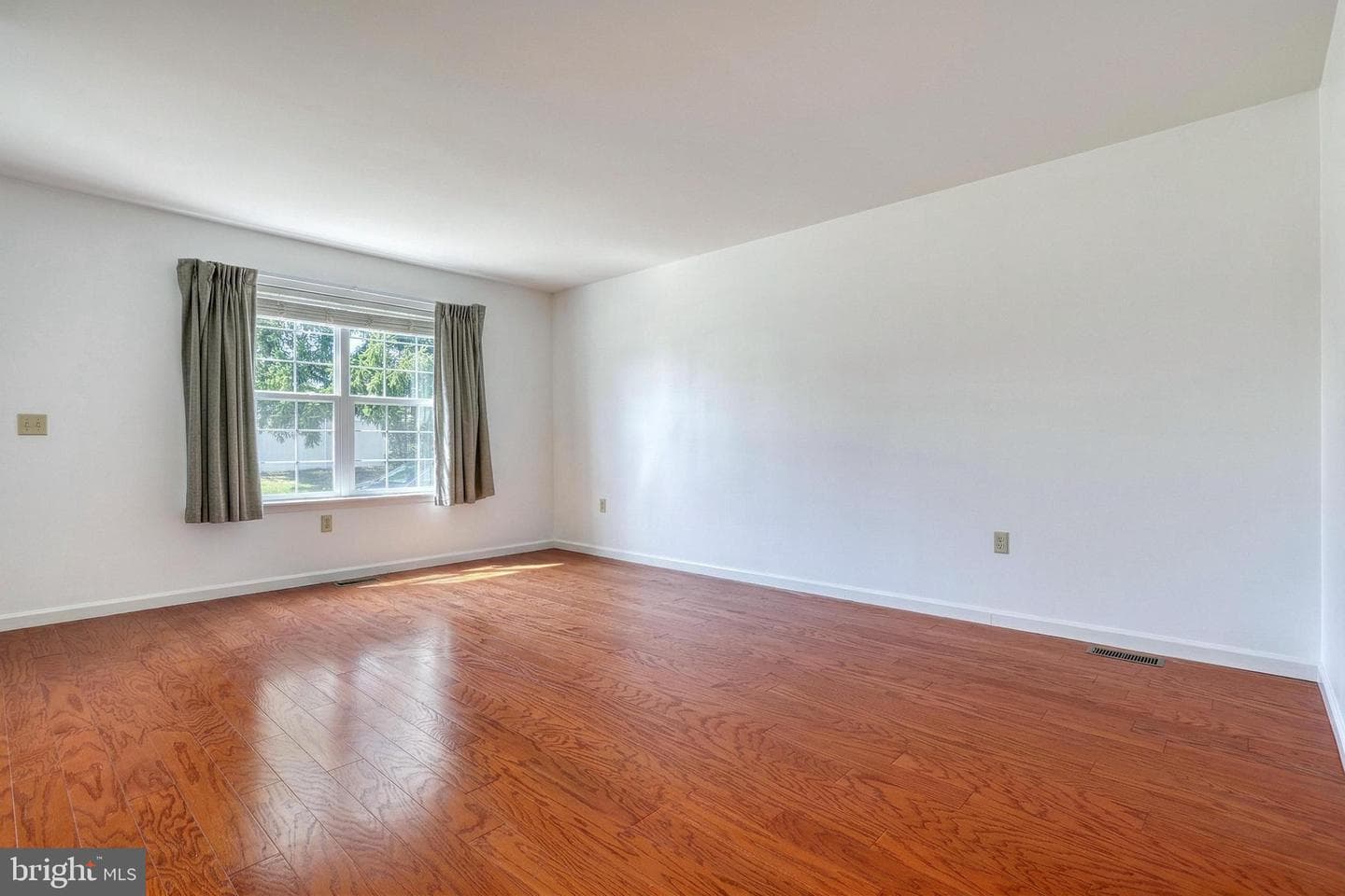 213 Market Street photo 7