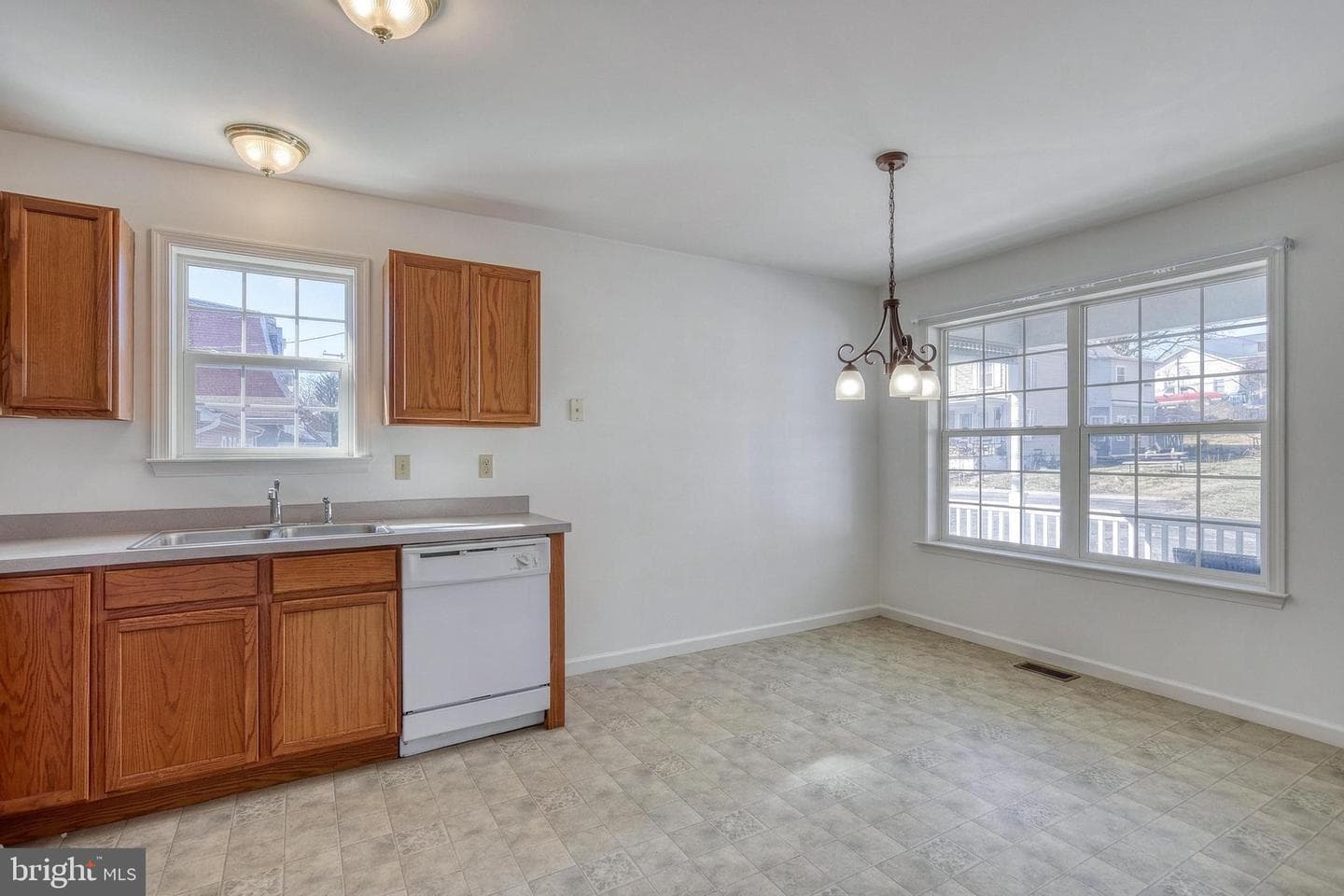 213 Market Street photo 9