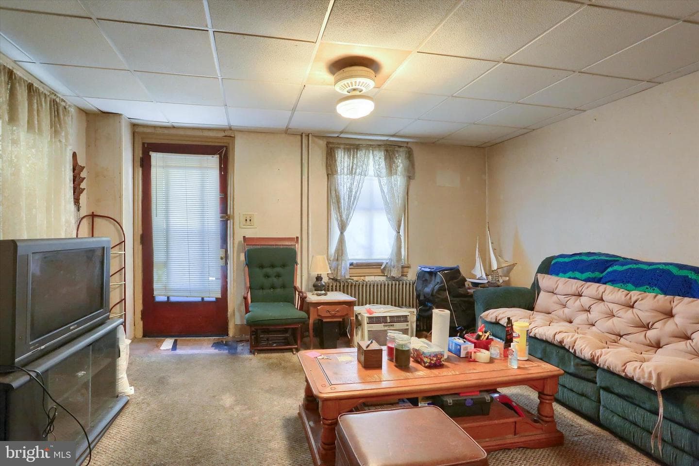 240 E Main Street photo 4