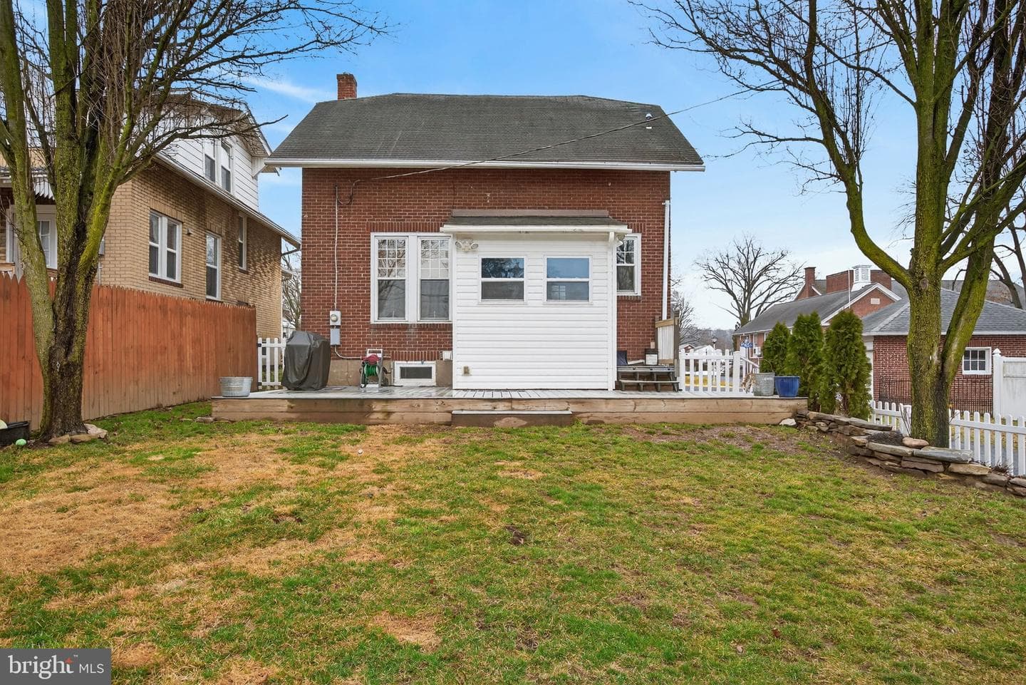 15 Spruce Street photo 26