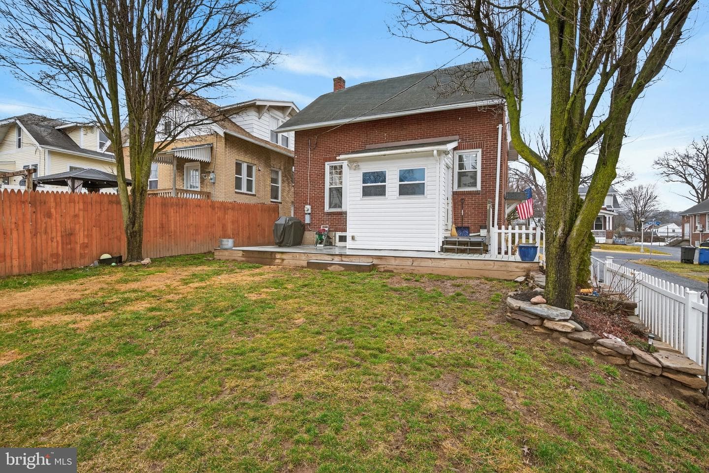 15 Spruce Street photo 28