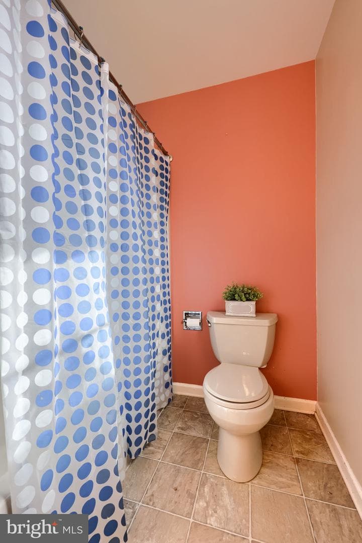 6502 Alfano Drive photo 34