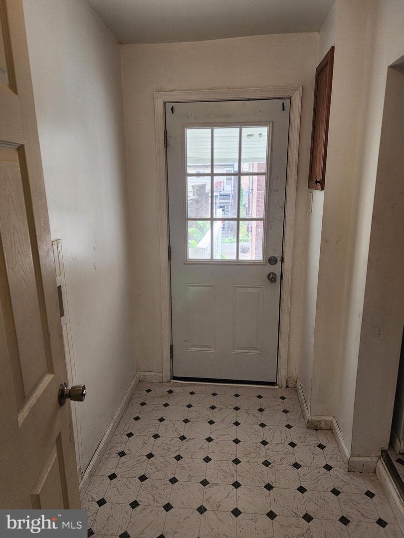 140 S 2nd Street photo 7
