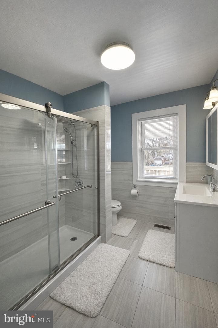 708 S 29th Street photo 6
