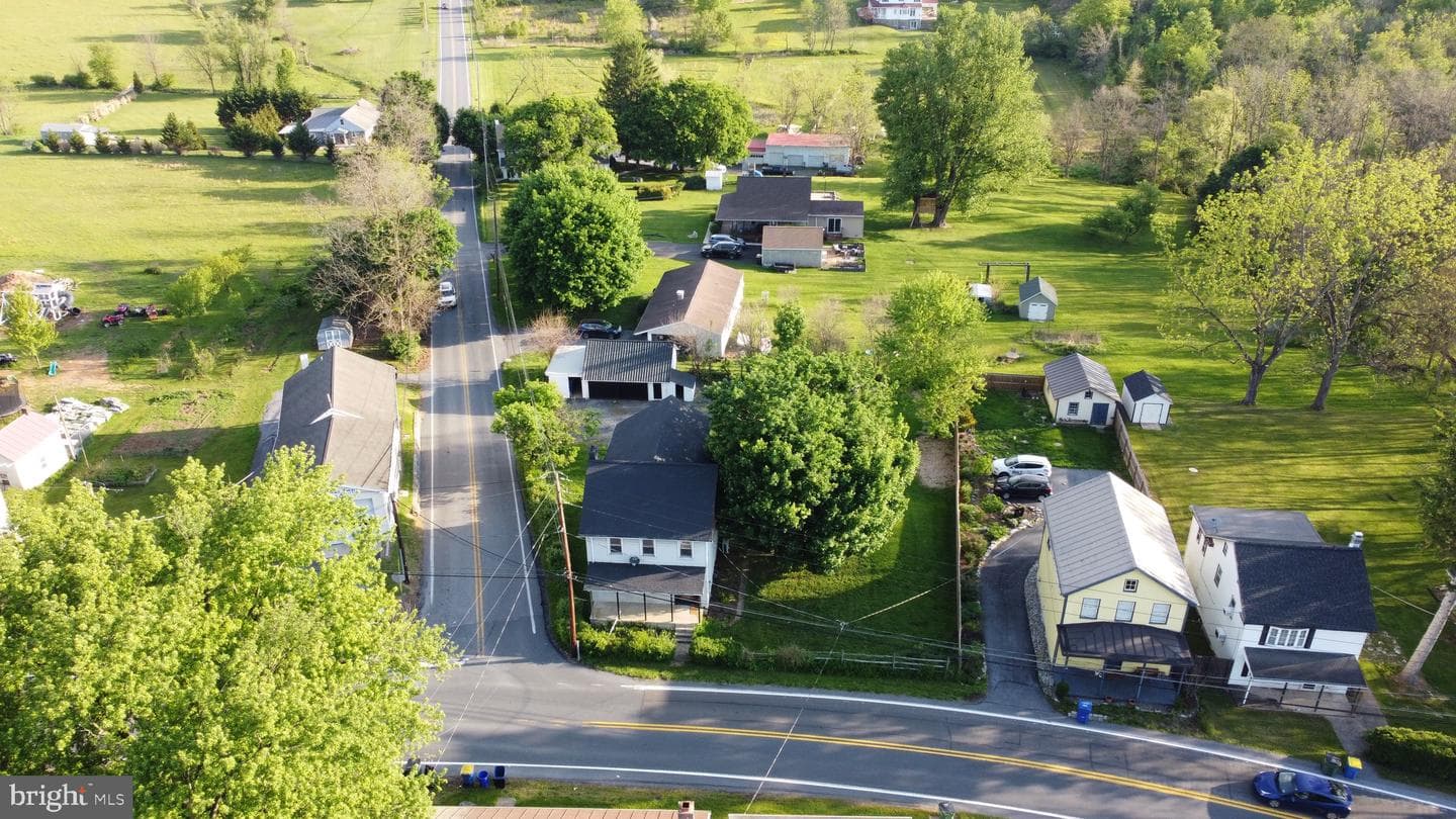 204 N Hoernerstown Road, Hummelstown