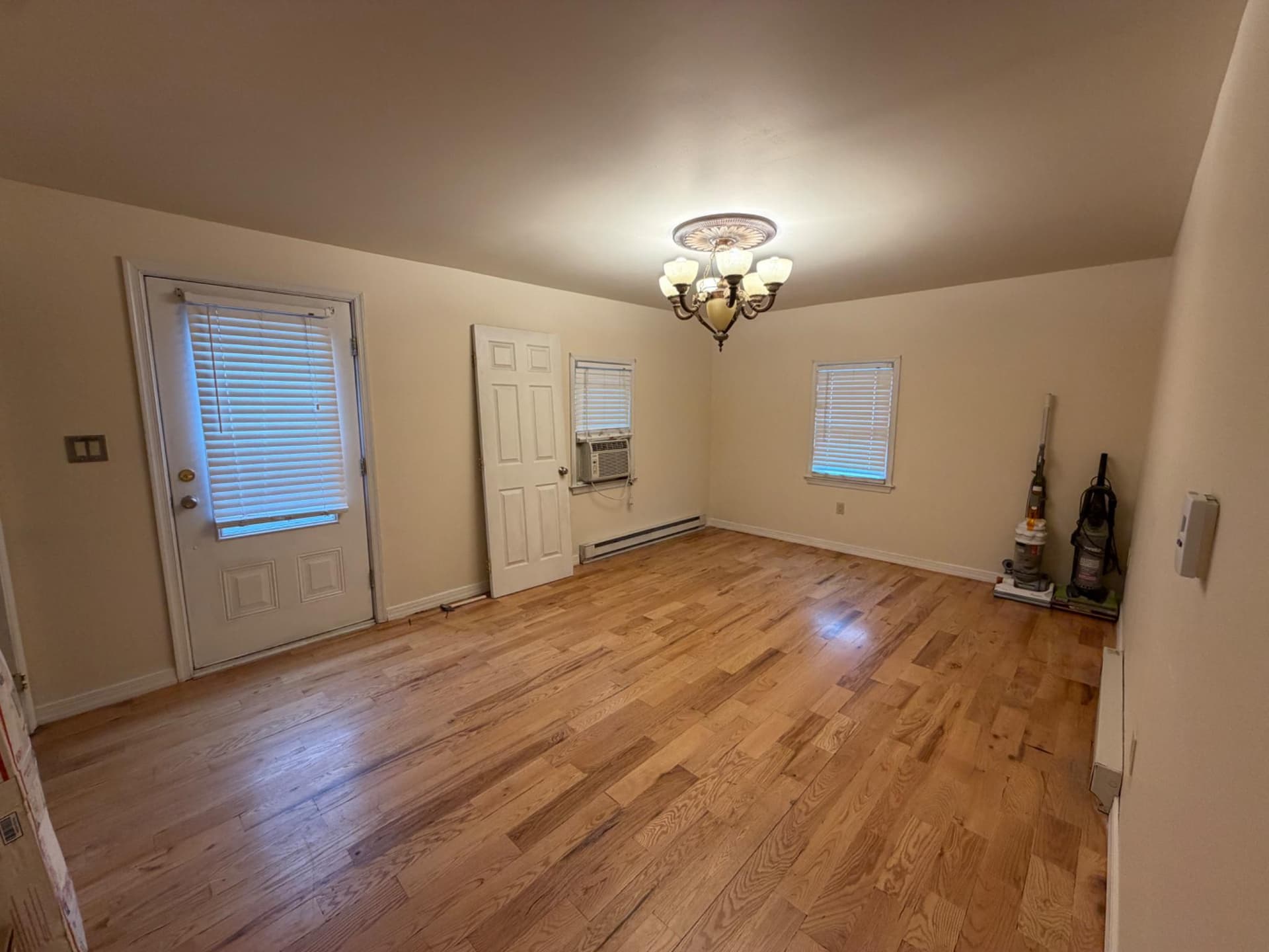 7 Rutherford Road photo 9