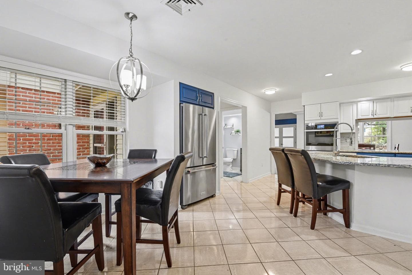 104 Cambridge Drive photo 10