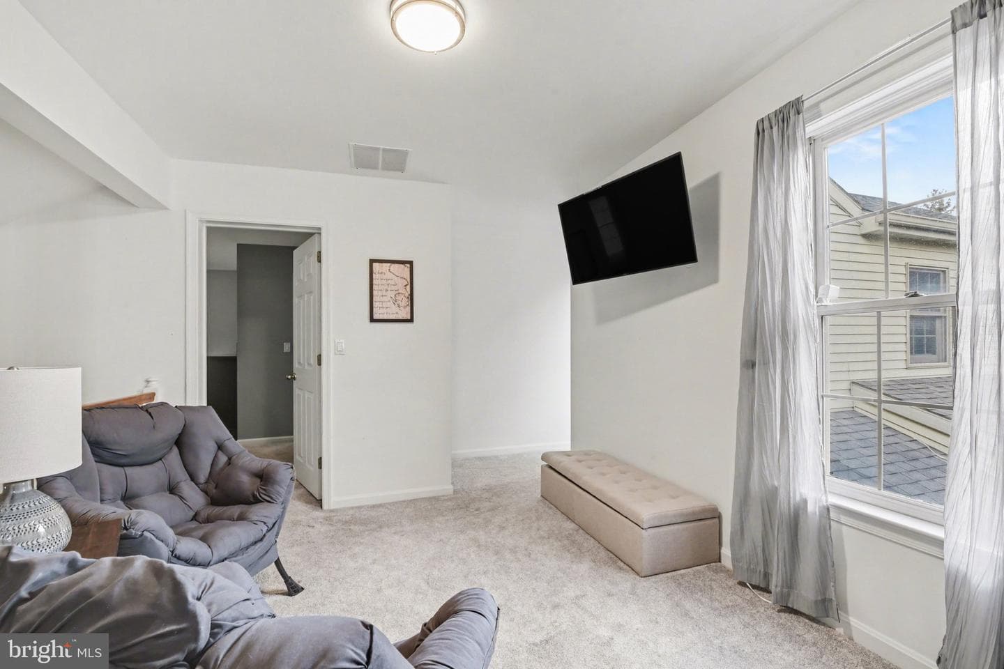104 Cambridge Drive photo 20