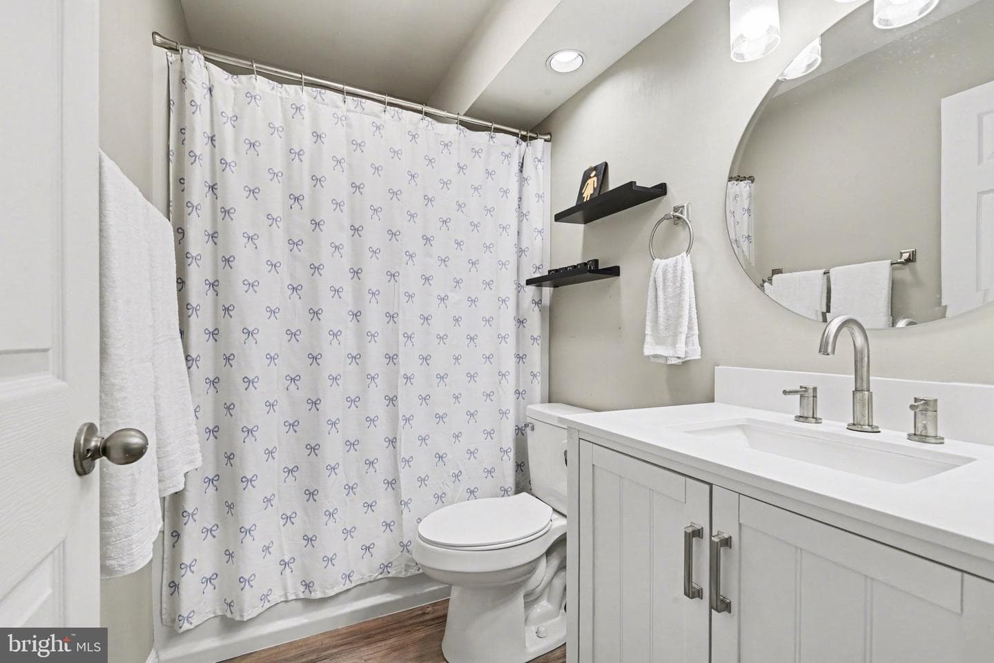 104 Cambridge Drive photo 31