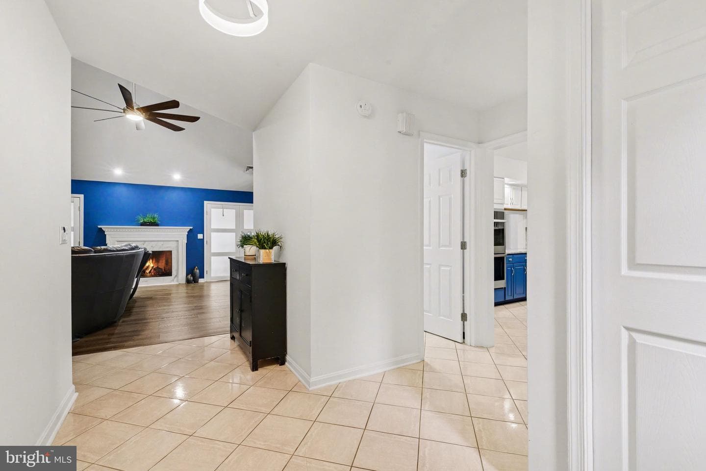 104 Cambridge Drive photo 7