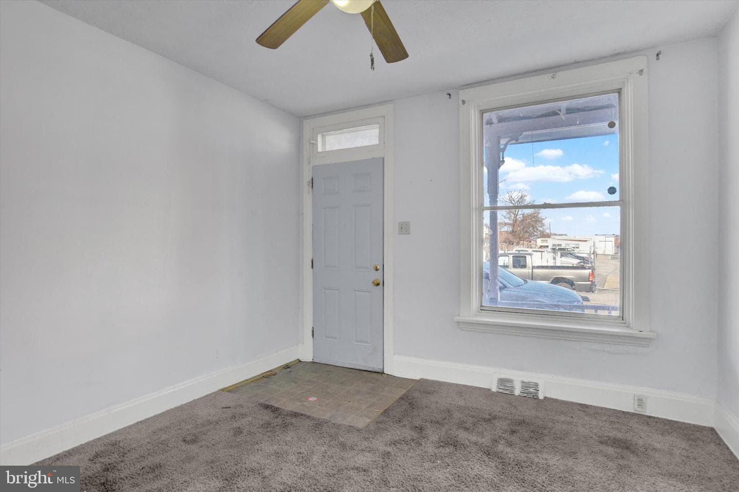 645 Camp Street photo 3