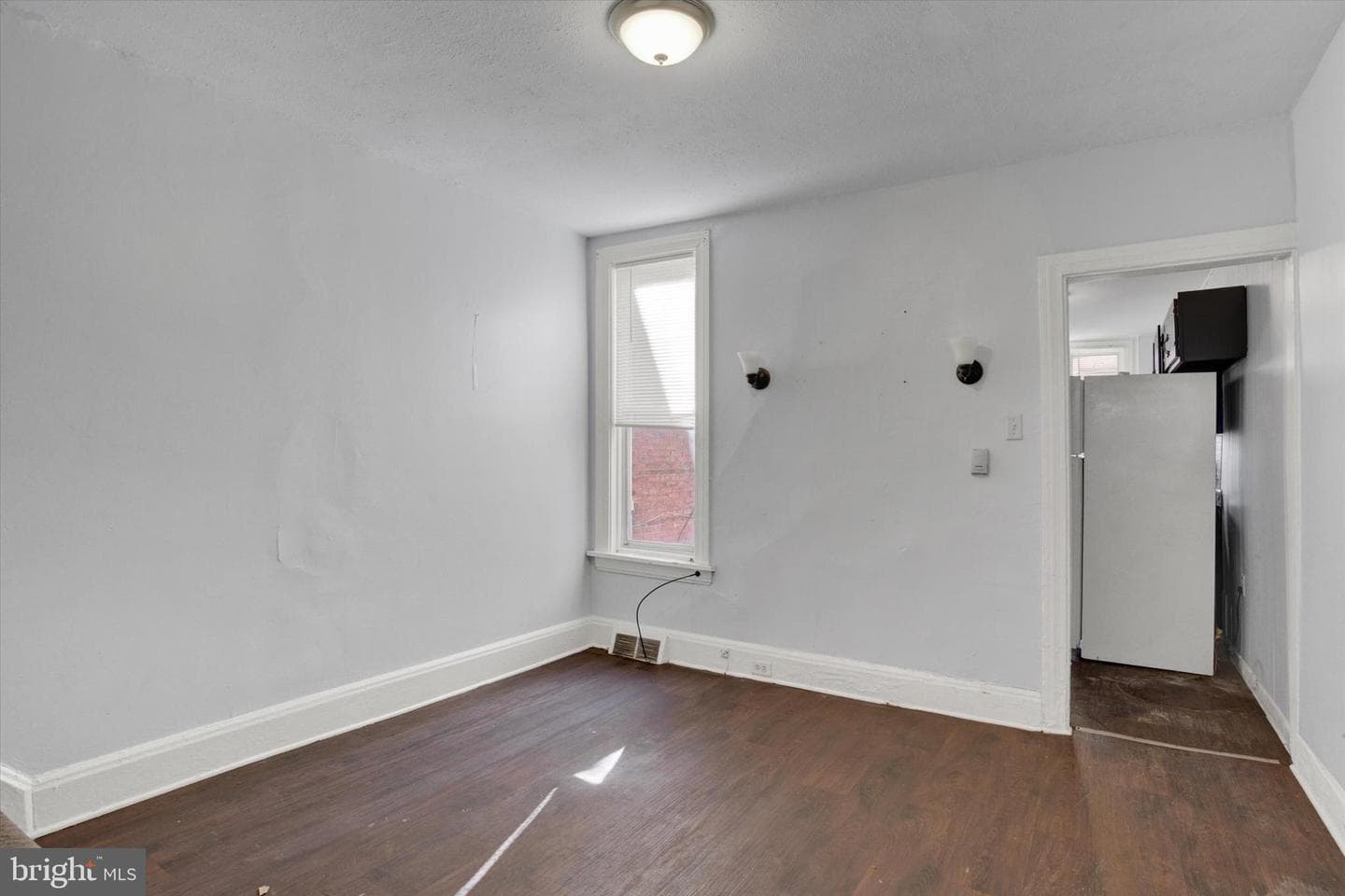645 Camp Street photo 8
