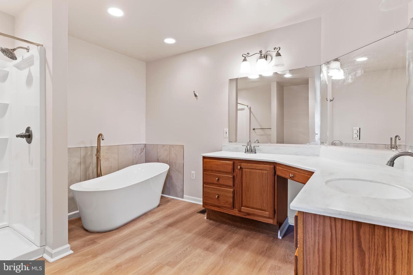 2015 Alexis Drive photo 23