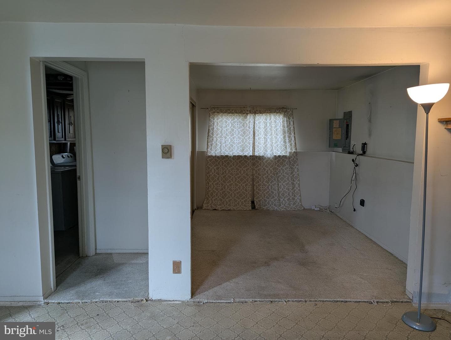100 Willow Court photo 14