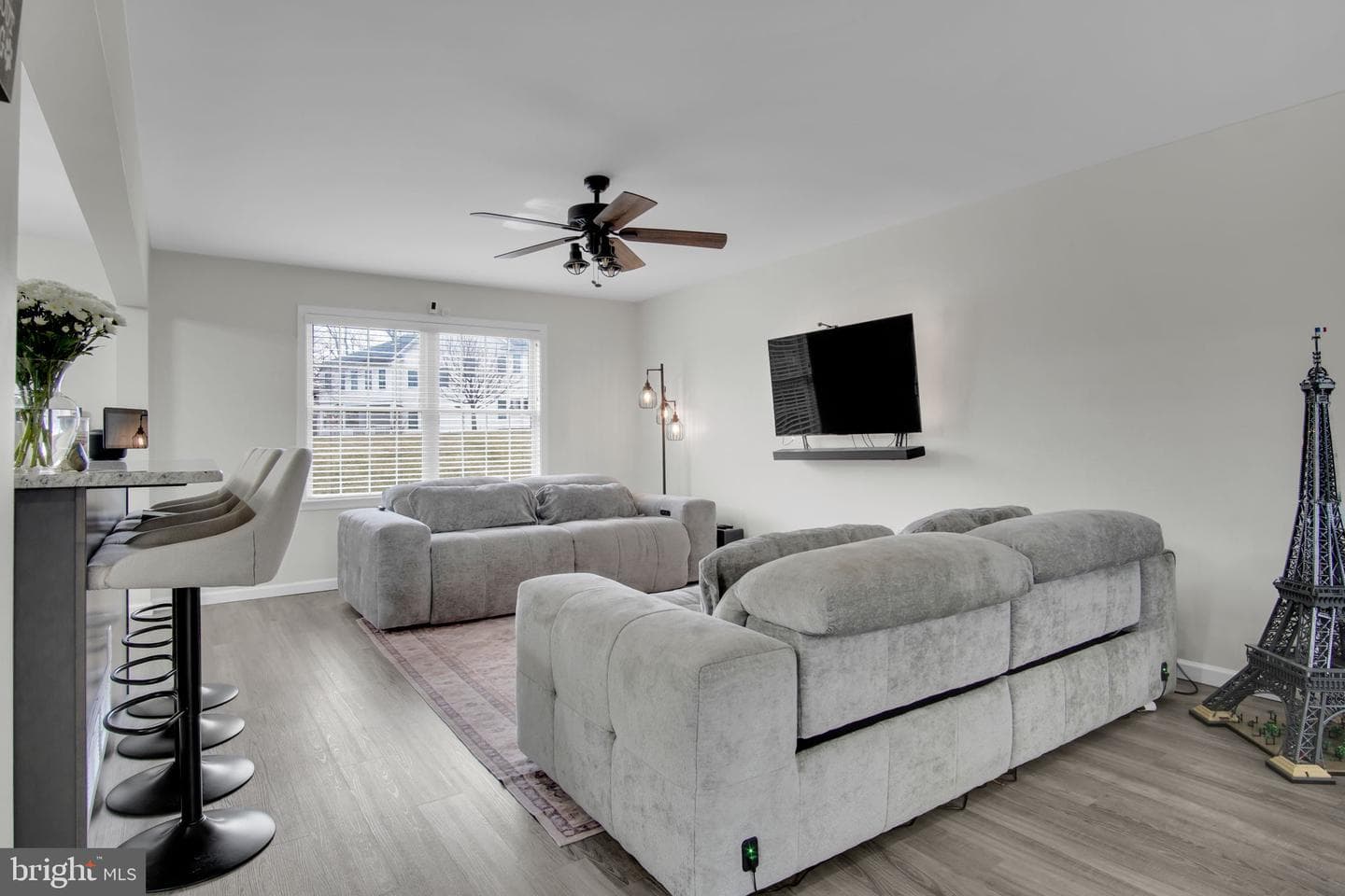 494 Quiggley Circle photo 9