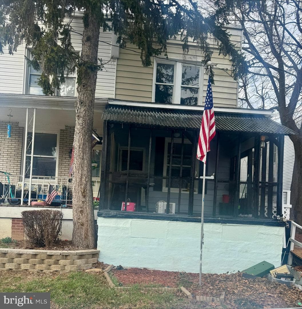 6720 Huntingdon Street photo 2