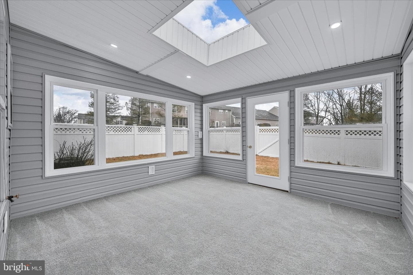 130 Peregrine Lane photo 14