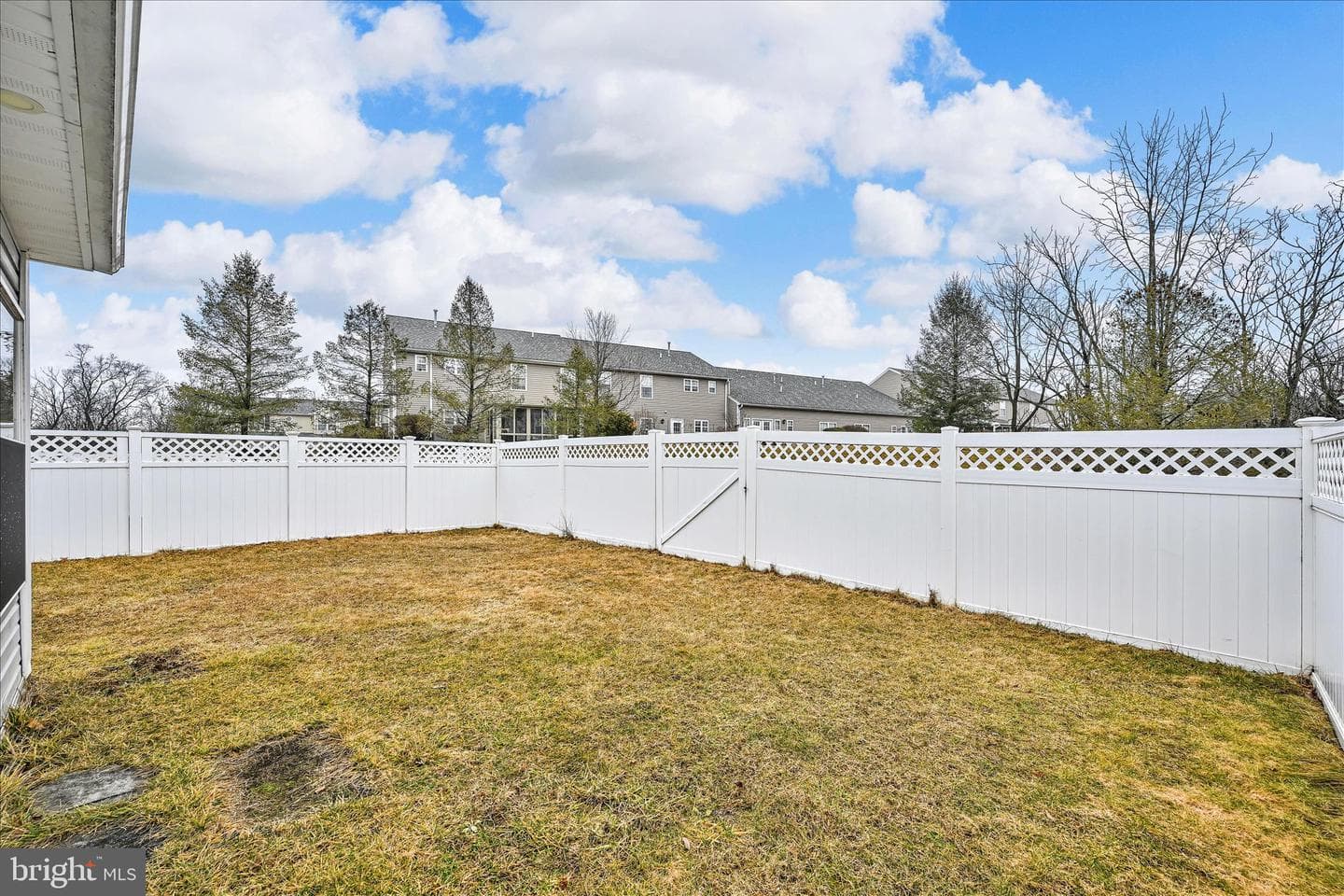 130 Peregrine Lane photo 17