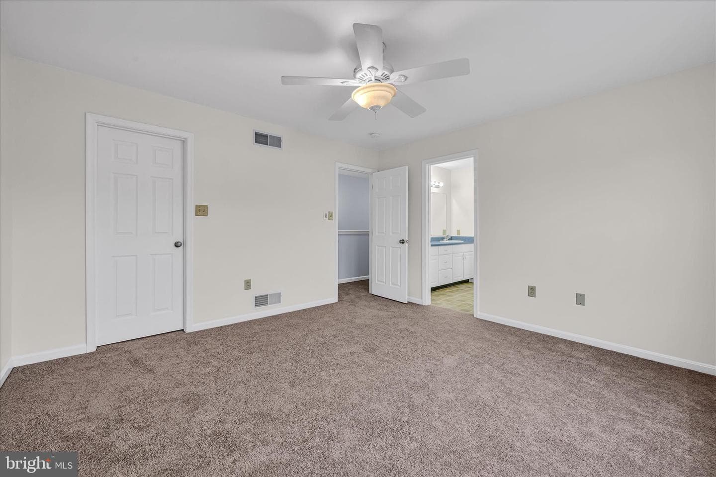 130 Peregrine Lane photo 30