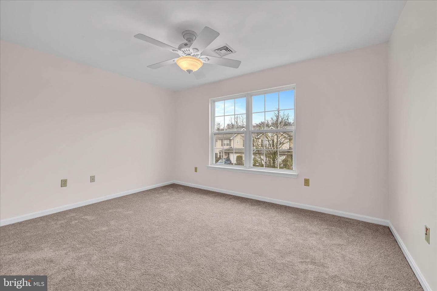 130 Peregrine Lane photo 31