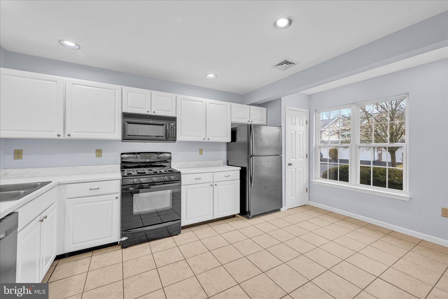 130 Peregrine Lane photo 8