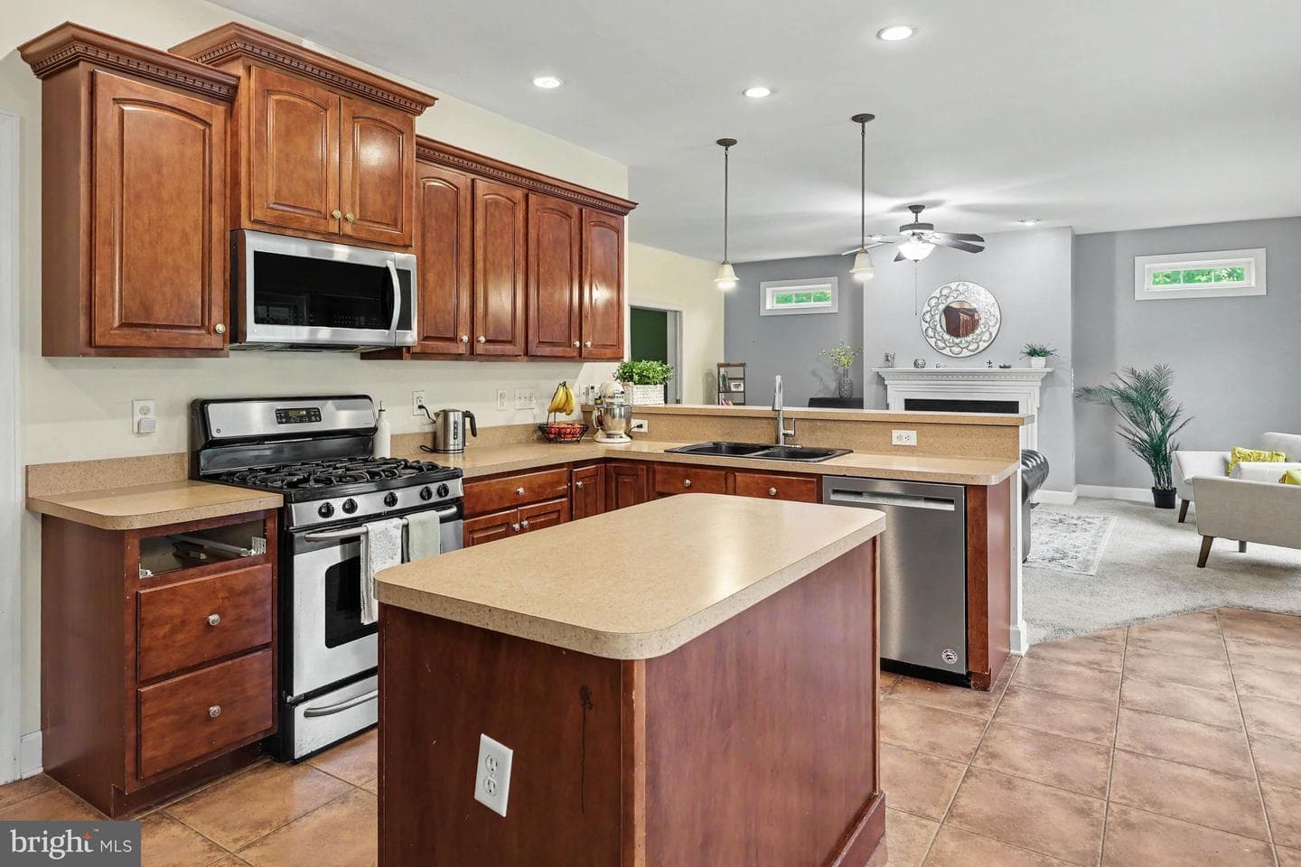 2471 Raleigh Road photo 14