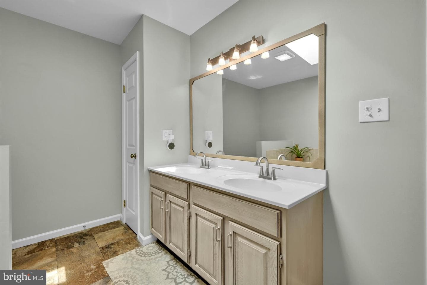 6809 Drake Drive photo 22