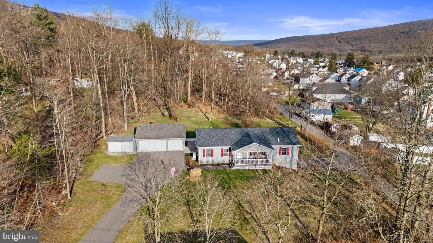 104 N Grant Street photo 38