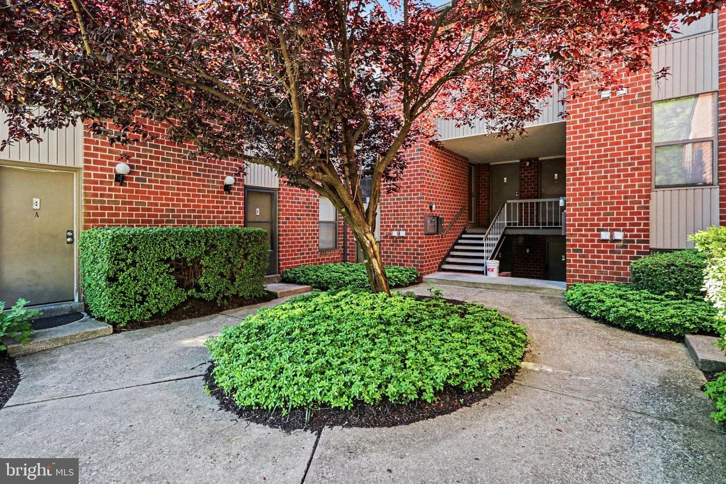 1210 E Hampton Hill Court, Harrisburg