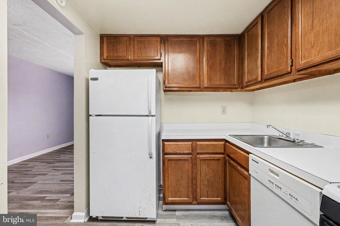 1210 E Hampton Hill Court photo 7