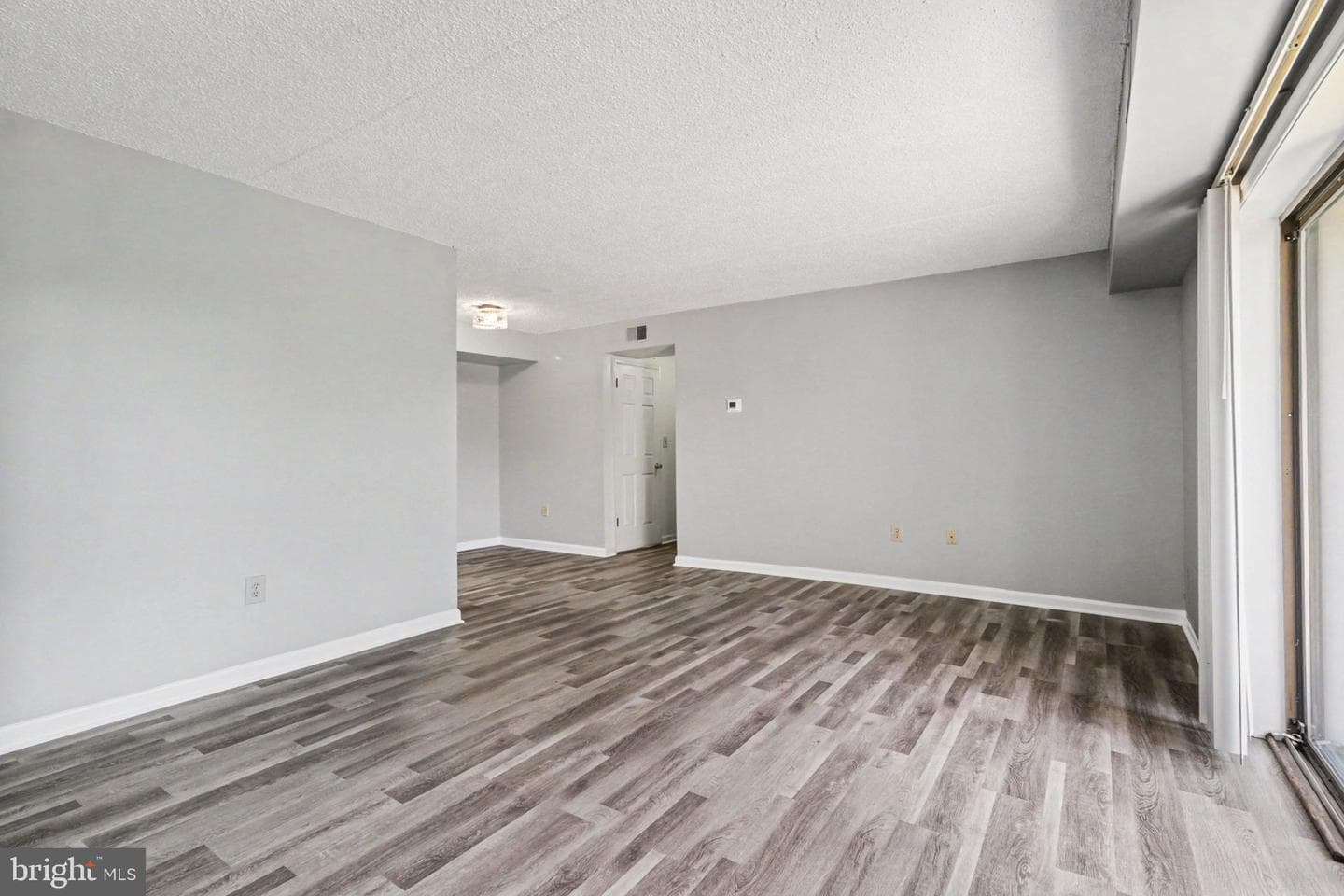 1210 E Hampton Hill Court photo 9