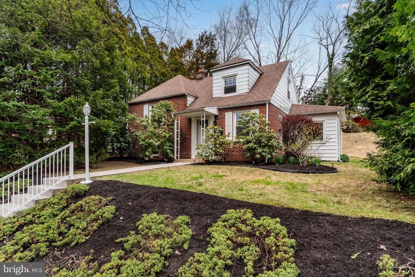 3160 Brookwood Street photo 2