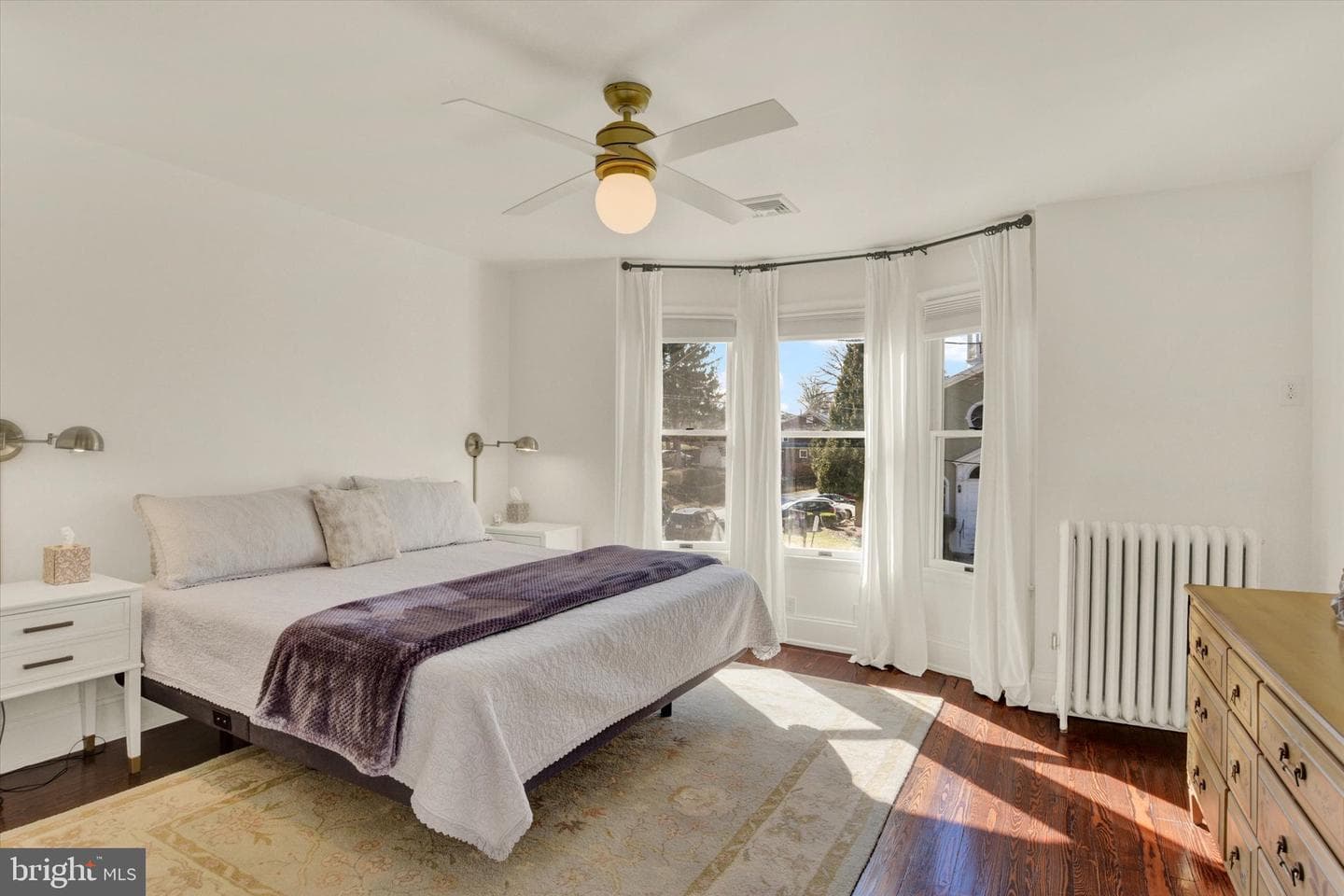 228 Lewis Street photo 14